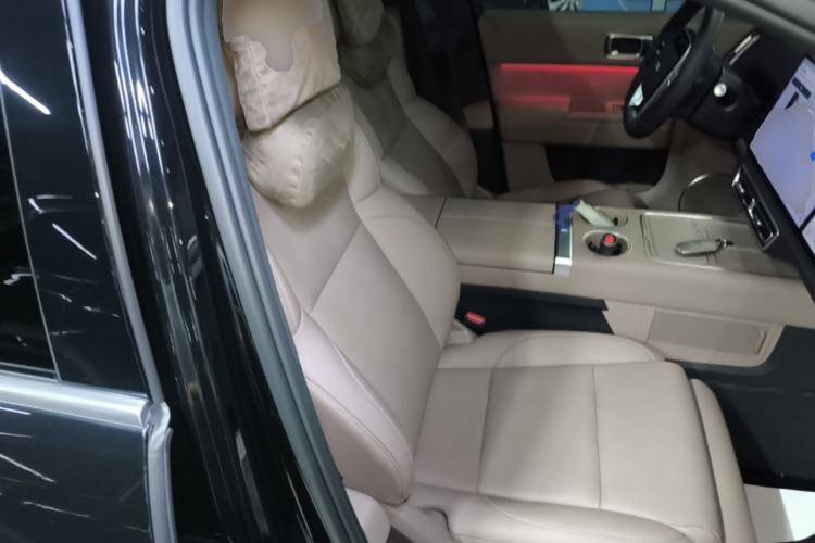 Used Li Auto L7 2025 Ultra Smart Refreshed Edition Right Front Seat