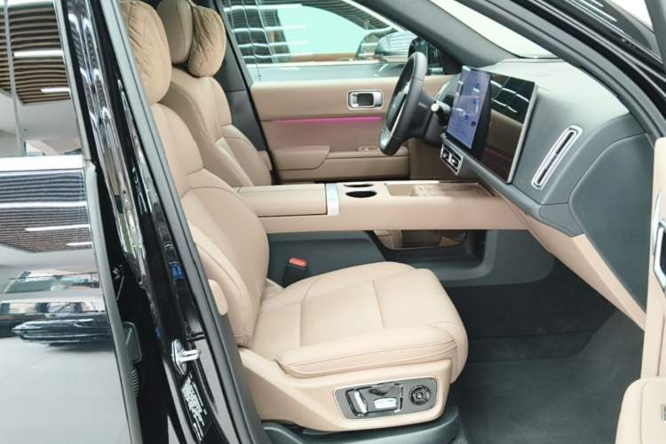 Used Li Auto L7 2025 Ultra Smart Refreshed Edition Right Front Seat