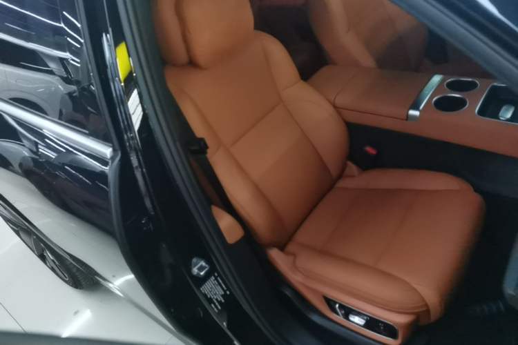 Used Li Auto L7 2025 Max Smart Refresh Edition Right Front Seat