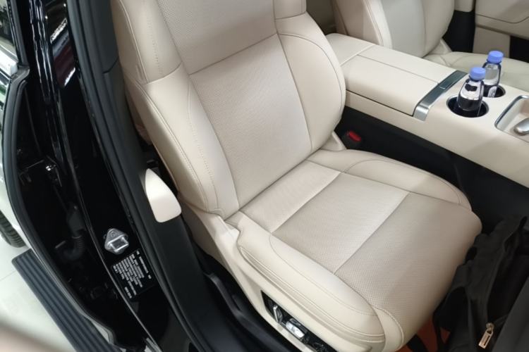 Used Li Auto L7 2025 Ultra Smart Refreshed Edition Right Front Seat