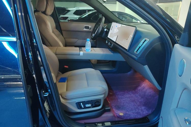 Used Li Auto L7 2025 Max Smart Refresh Edition Right Front Seat