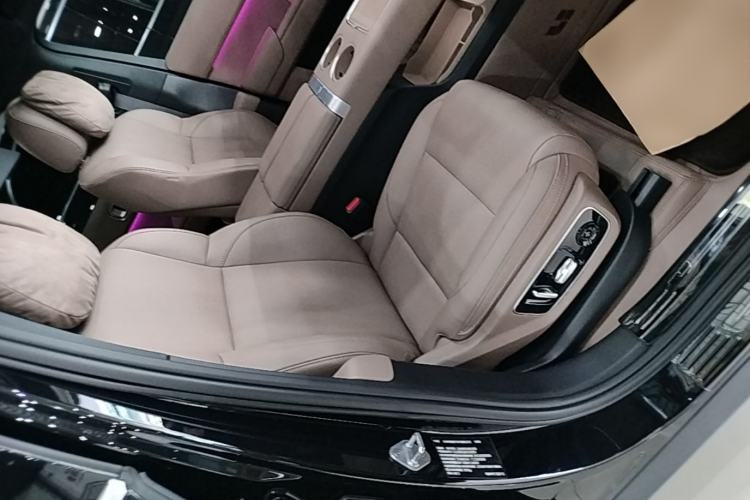 Used Li Auto L7 2025 Ultra Smart Refreshed Edition Right Front Seat