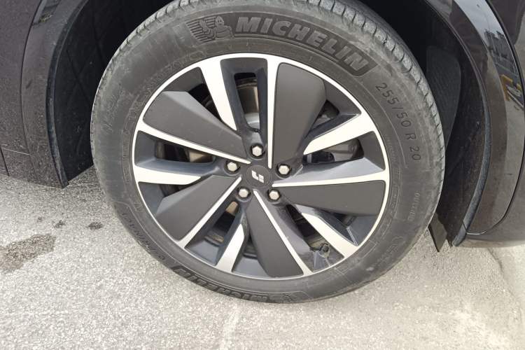 Used Li Auto L7 2025 Max Smart Refresh Edition Right Front Wheel Hub