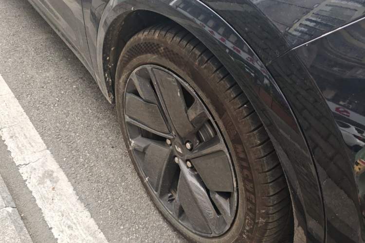 Used Li Auto L7 2025 Max Smart Refresh Edition Right Front Wheel Hub