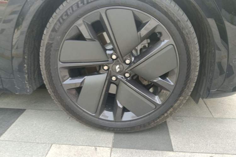 Used Li Auto L7 2025 Max Smart Refresh Edition Right Front Wheel Hub