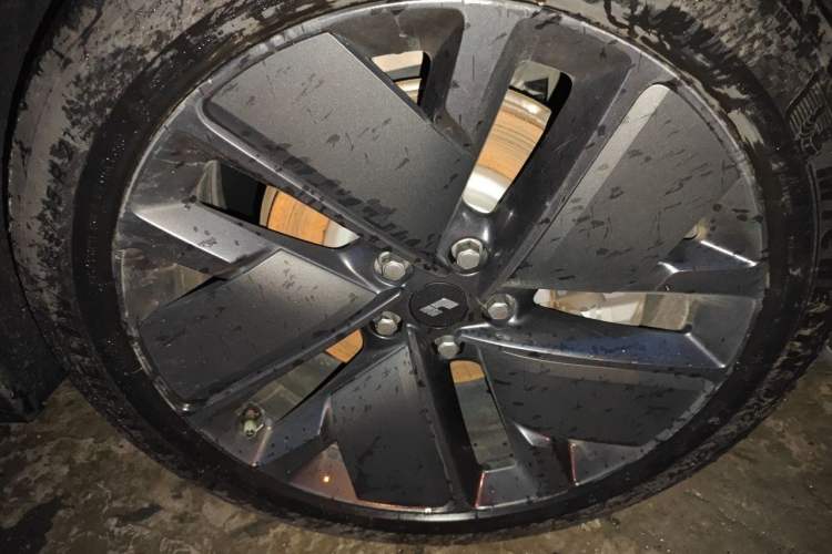 Used Li Auto L7 2025 Max Smart Refresh Edition Right Front Wheel Hub