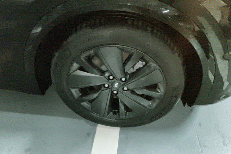 Used Li Auto L7 2025 Max Smart Refresh Edition Right Front Wheel Hub