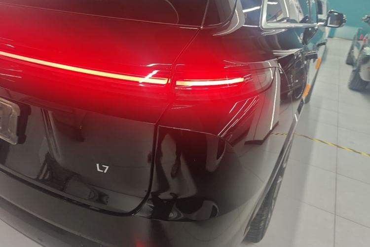Used Li Auto L7 2025 Ultra Smart Refreshed Edition Right Rear Taillight