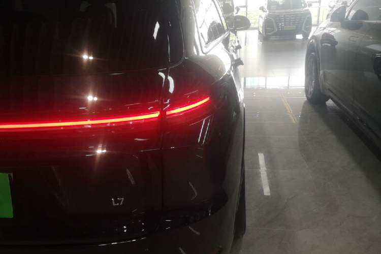 Used Li Auto L7 2025 Max Smart Refresh Edition Right Rear Taillight