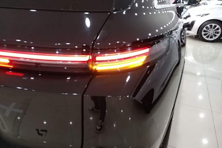 Used Li Auto L7 2025 Pro Smart Refresh Edition Right Rear Taillight