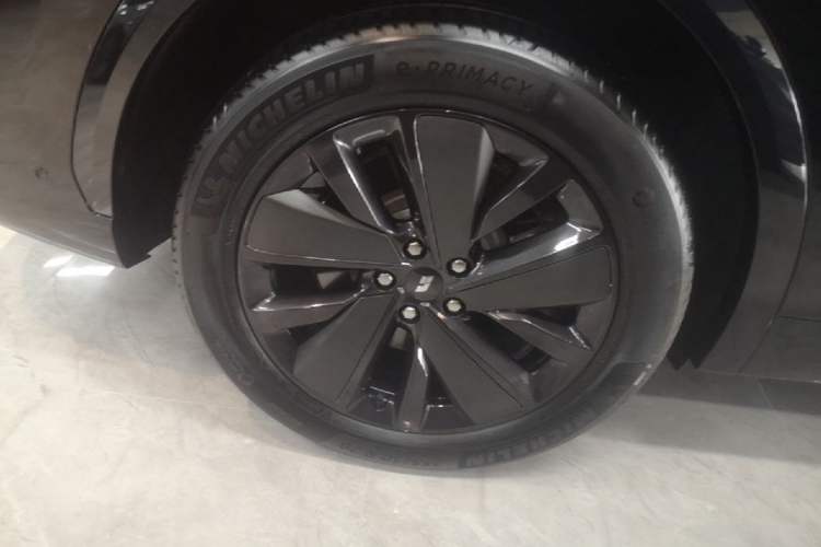 Used Li Auto L7 2025 Max Smart Refresh Edition Right Rear Wheel Hub