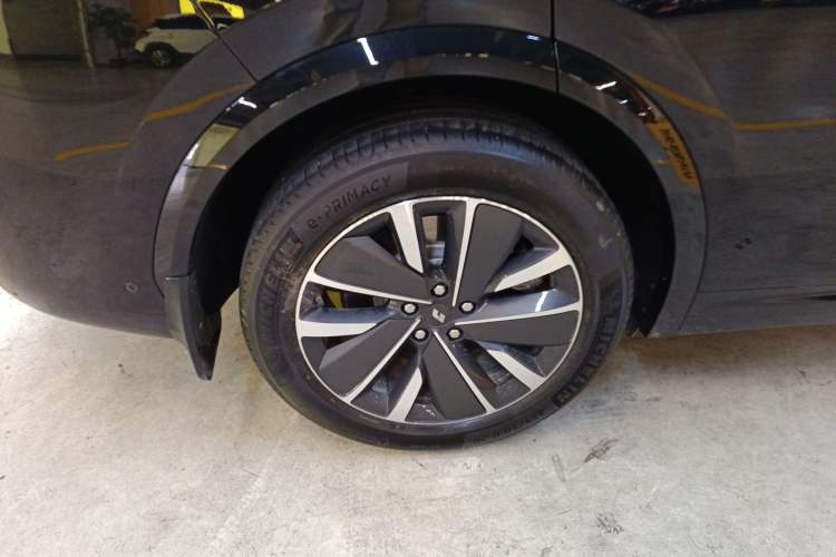 Used Li Auto L7 2025 Max Smart Refresh Edition Right Rear Wheel Hub