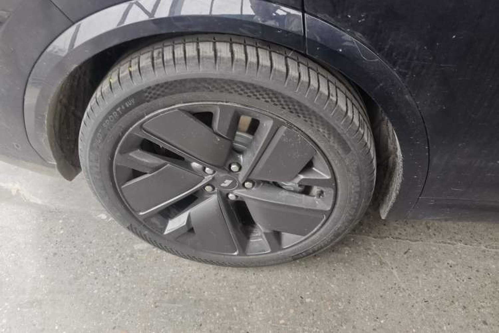 Used Li Auto L7 2025 Ultra Smart Refreshed Edition Right Rear Wheel Hub