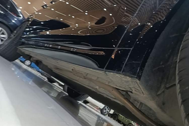 Used Li Auto L7 2025 Pro Smart Refresh Edition Right Side Sill