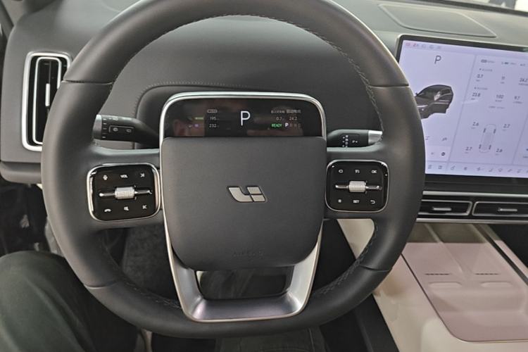 Used Li Auto L7 2025 Ultra Smart Refreshed Edition Steering Wheel
