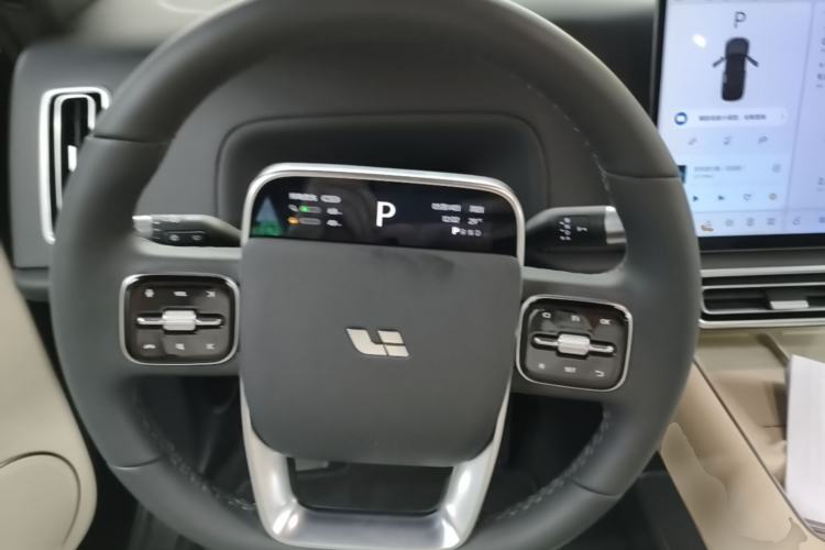 Used Li Auto L7 2025 Pro Smart Refresh Edition Steering Wheel