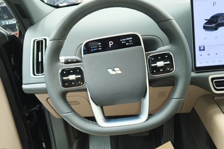 Used Li Auto L7 2025 Ultra Smart Refreshed Edition Steering Wheel