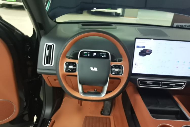 Used Li Auto L7 2025 Pro Smart Refresh Edition Steering Wheel