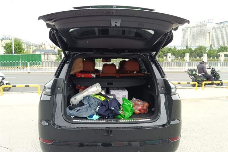 Used Li Auto L7 2025 Max Smart Refresh Edition Trunk