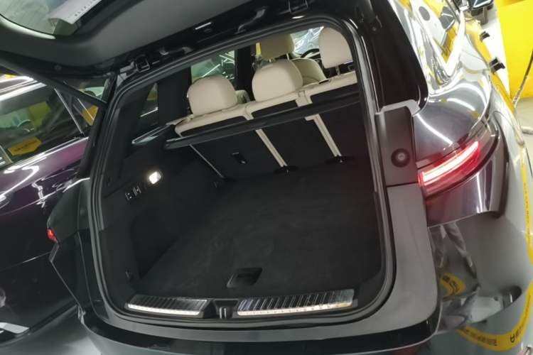 Used Li Auto L7 2025 Pro Smart Refresh Edition Trunk