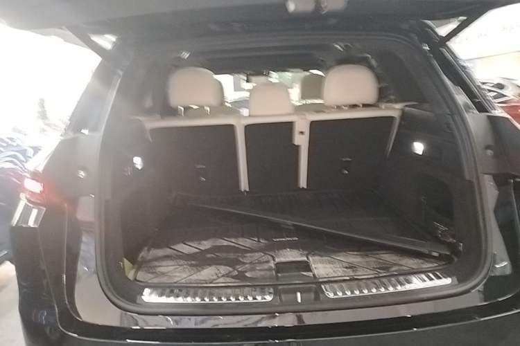 Used Li Auto L7 2025 Max Smart Refresh Edition Trunk