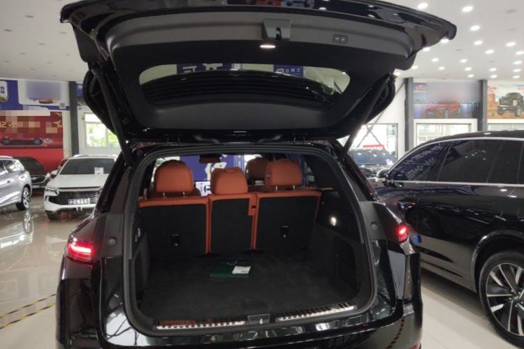 Used Li Auto L7 2025 Max Smart Refresh Edition Trunk
