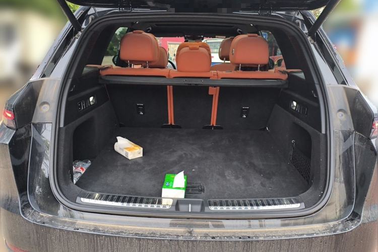 Used Li Auto L7 2025 Max Smart Refresh Edition Trunk
