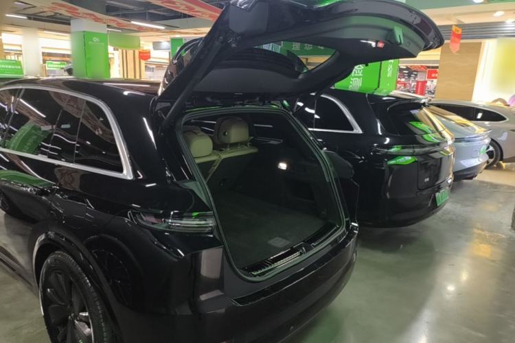 Used Li Auto L7 2025 Max Smart Refresh Edition Trunk