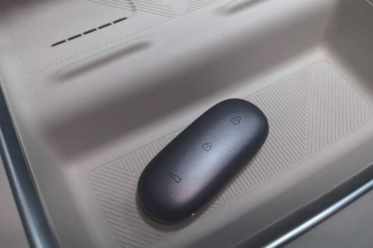 Used Li Auto L7 2025 Max Smart Refresh Edition Vehicle Key