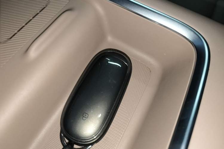 Used Li Auto L7 2025 Max Smart Refresh Edition Vehicle Key