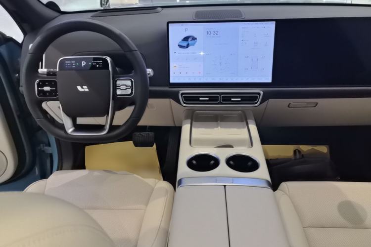 Used Li Auto L7 2025 Ultra Smart Refreshed Edition Center Console