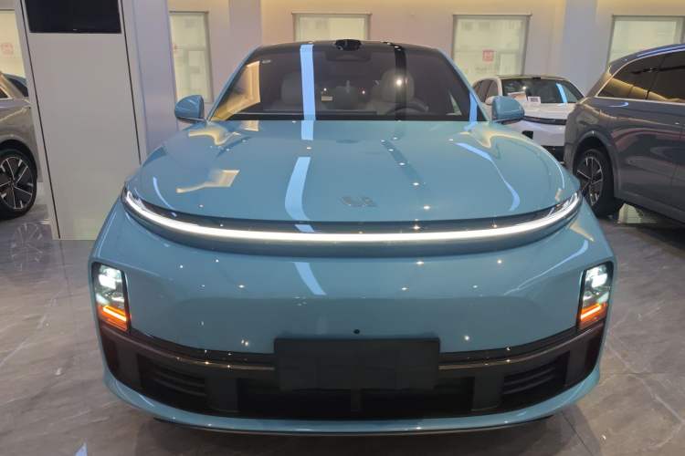 Used Li Auto L7 2025 Ultra Smart Refreshed Edition Front
