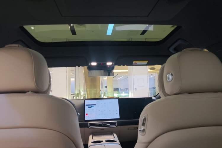 Used Li Auto L7 2025 Ultra Smart Refreshed Edition Headliner