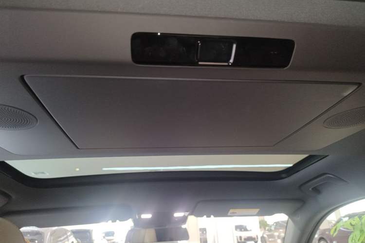 Used Li Auto L7 2025 Ultra Smart Refreshed Edition Headliner
