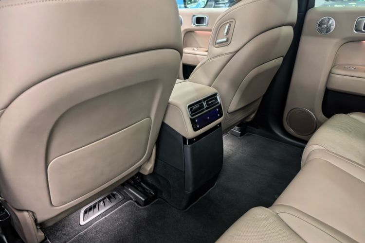 Used Li Auto L7 2025 Ultra Smart Refreshed Edition Interior 1