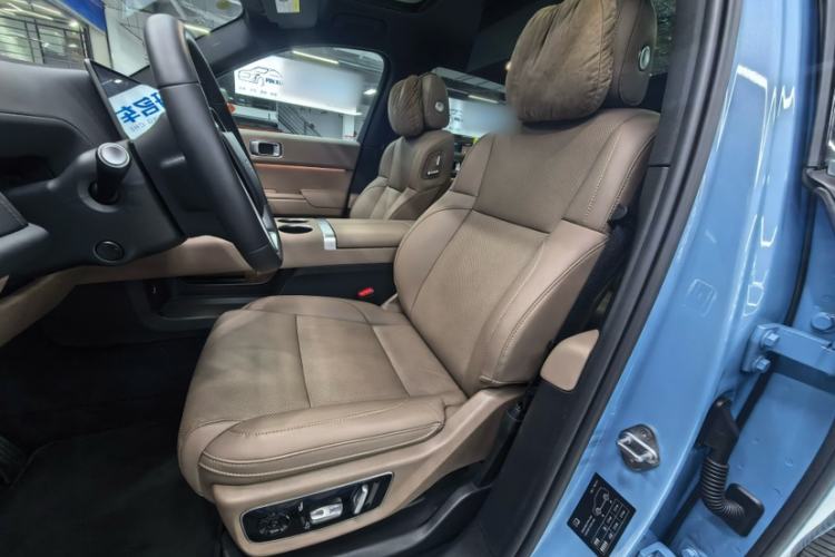 Used Li Auto L7 2025 Ultra Smart Refreshed Edition Interior 2
