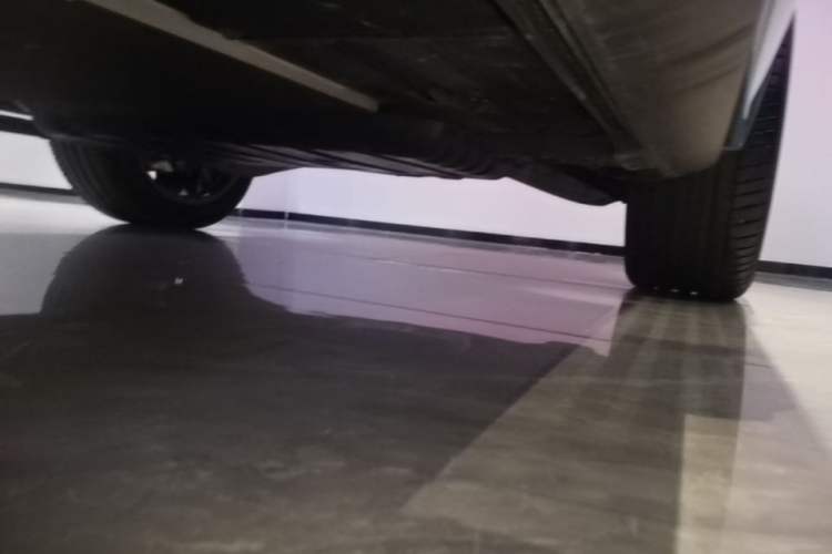 Used Li Auto L7 2025 Ultra Smart Refreshed Edition Left Side Sill