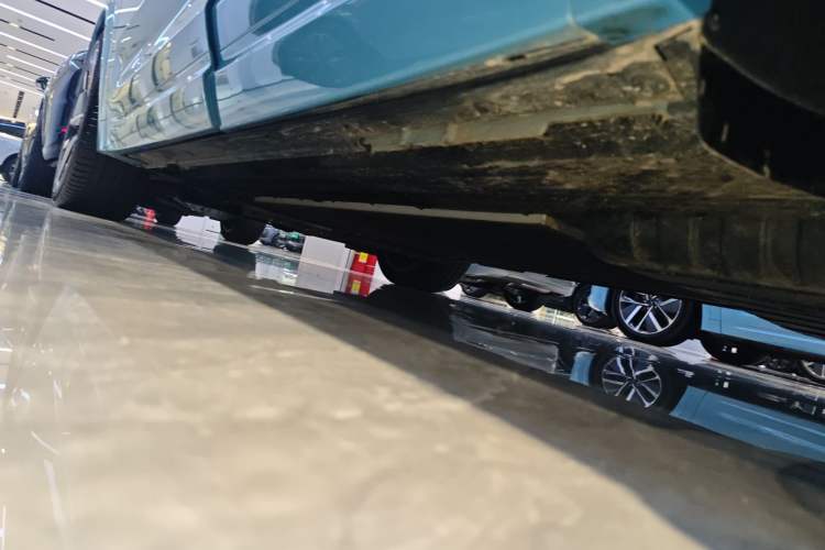 Used Li Auto L7 2025 Ultra Smart Refreshed Edition Left Side Sill