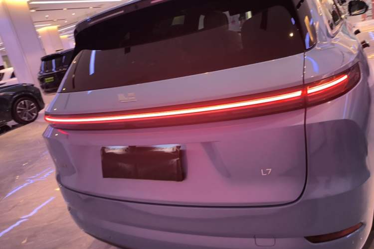 Used Li Auto L7 2025 Ultra Smart Refreshed Edition Rear