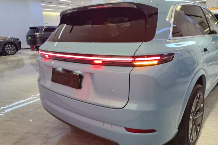 Used Li Auto L7 2025 Ultra Smart Refreshed Edition Rear