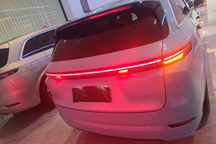 Used Li Auto L7 2025 Ultra Smart Refreshed Edition Rear