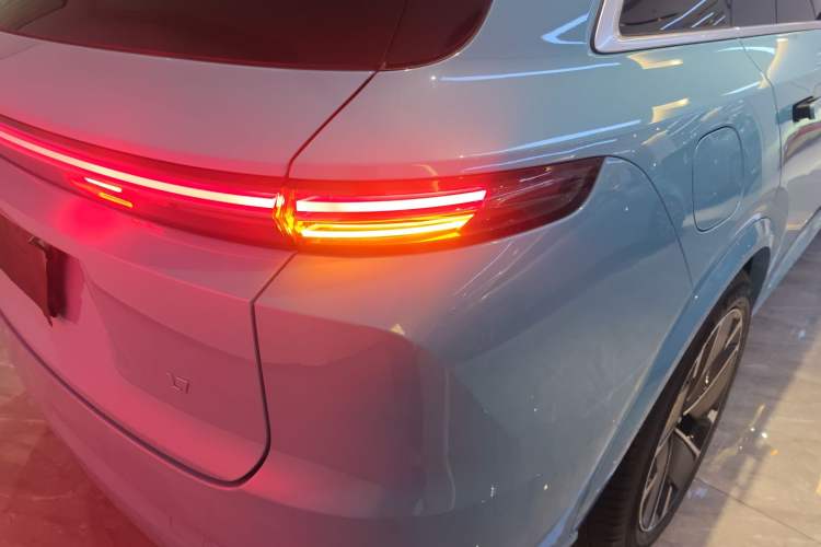 Used Li Auto L7 2025 Ultra Smart Refreshed Edition Right Rear Taillight