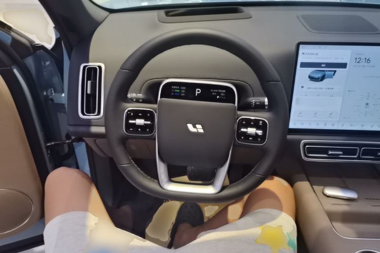 Used Li Auto L7 2025 Ultra Smart Refreshed Edition Steering Wheel