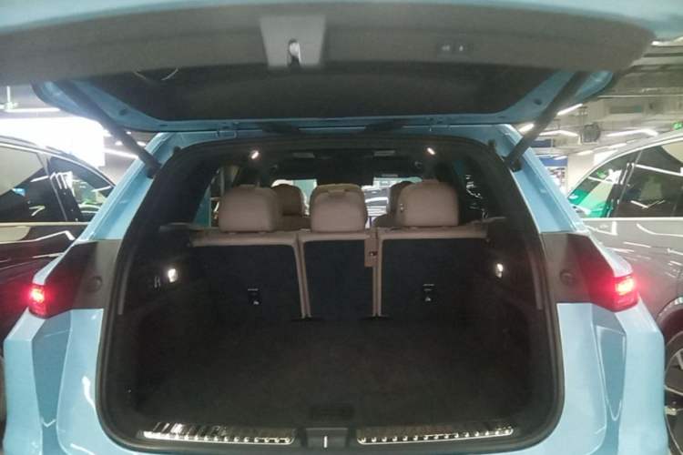 Used Li Auto L7 2025 Ultra Smart Refreshed Edition Trunk