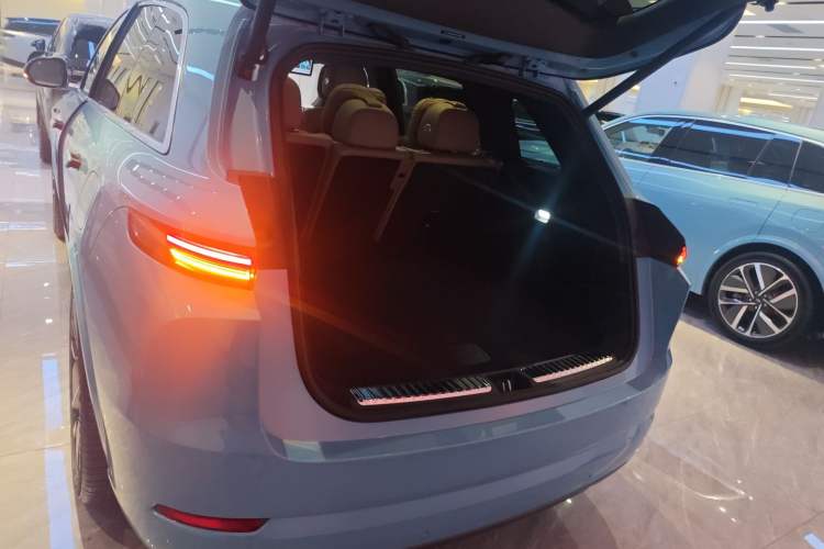 Used Li Auto L7 2025 Ultra Smart Refreshed Edition Trunk