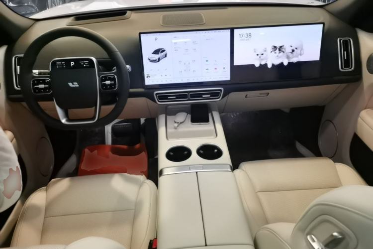 Used Li Auto L7 2025 Max Smart Refresh Edition Center Console