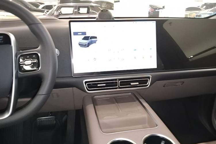Used Li Auto L7 2025 Ultra Smart Refreshed Edition Audio And AC Panel