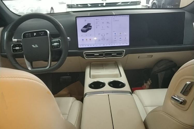 Used Li Auto L7 2025 Ultra Smart Refreshed Edition Center Console