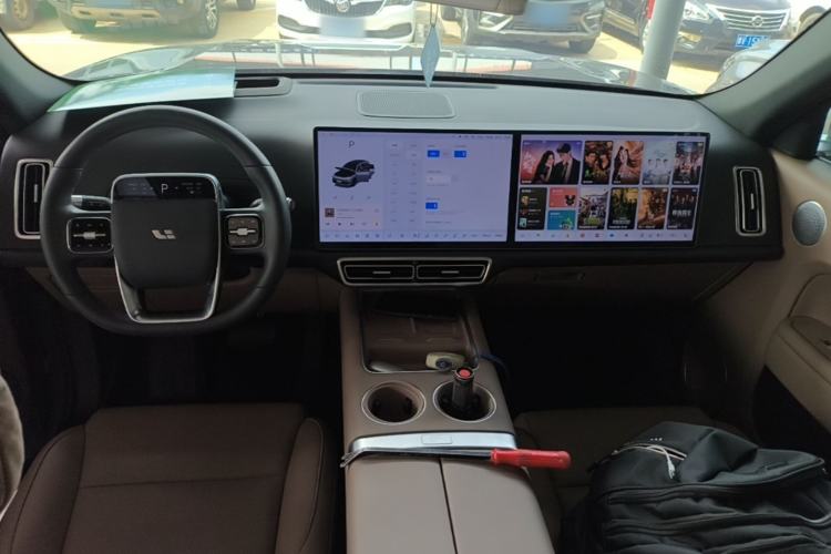 Used Li Auto L7 2025 Max Smart Refresh Edition Center Console
