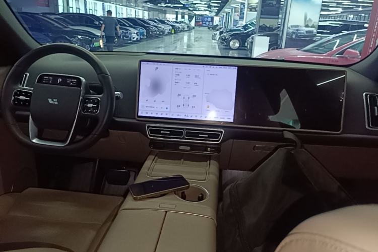 Used Li Auto L7 2025 Ultra Smart Refreshed Edition Center Console